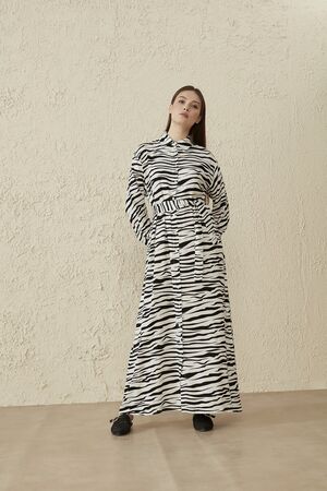 merWISH - MerWish Beyaz/Siyah Zebra Yaz Elbise